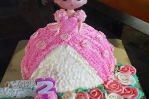Happy Bakery Chiang Mai doll birthday cake