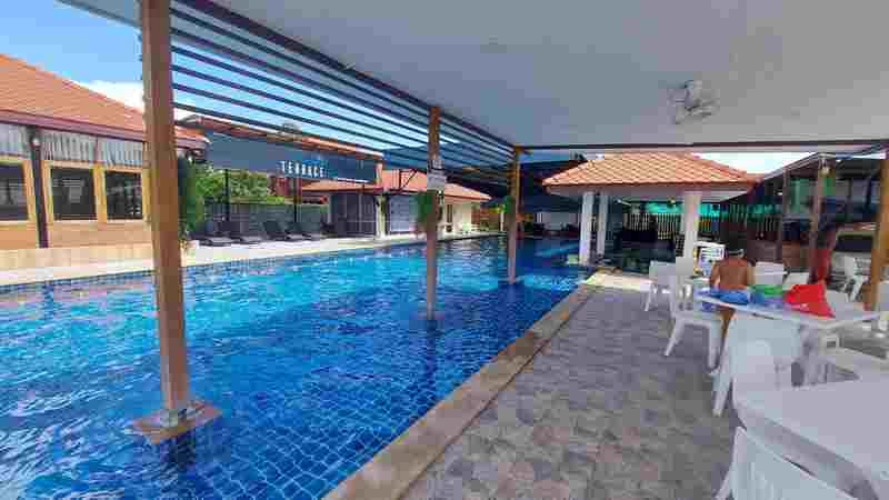  swimming pool San Kamphaeng Chiang Mai