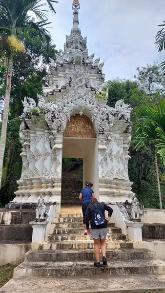 Wat Ban Pong Temple Chiang Mai